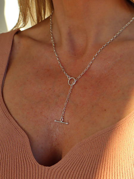Oval Mini Pull Through T Bar Necklace – Quilla & Co