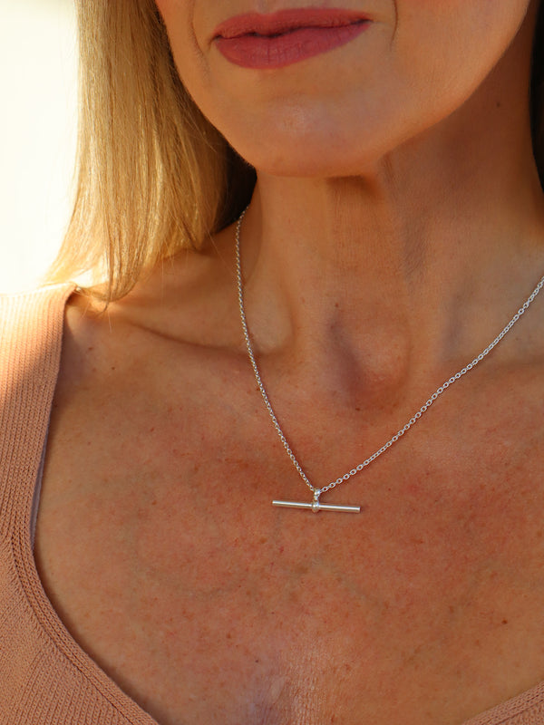 T-Bar Pendant Chain Necklace