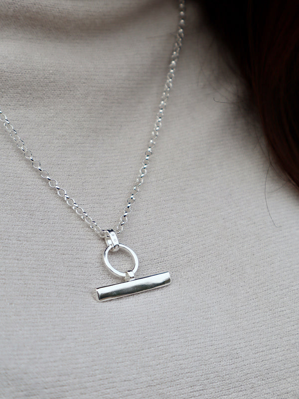 Tilly T-Bar Necklace