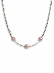 Filigree Blush Pippa Pearl Necklace